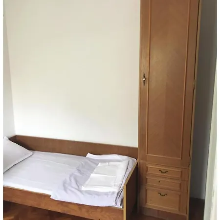 Apartamento Apartman Stana 3 *