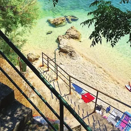 Apartman Stana 3 * Brist